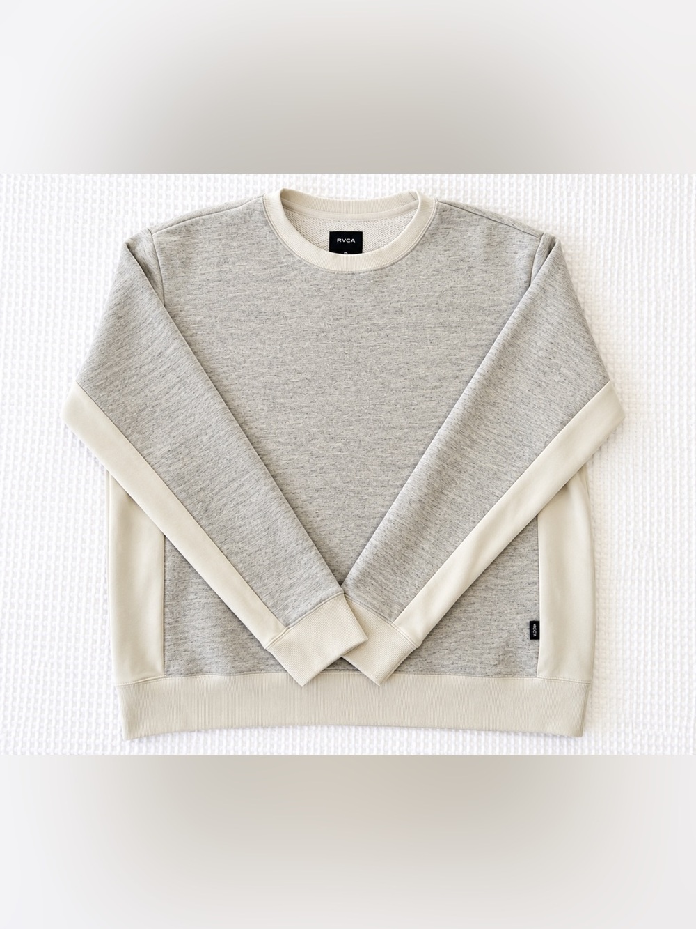 RVCA Men’s Crewneck Sweatshirt Medium Gray Cream Colorblock
